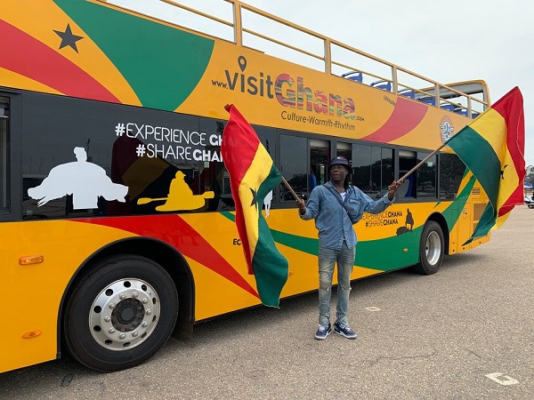 PHOTOS: Des bus à deux niveaux pour vous faire découvrir le Ghana