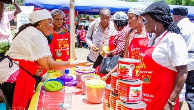 Alimentation : Une marque ghanéenne de tomate enrichie jugée dangereuse supendue